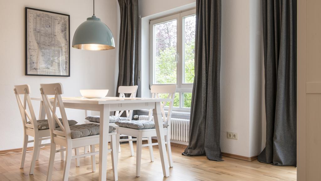 Sweet Apartment With Balcony فرايبورغ الغرفة الصورة